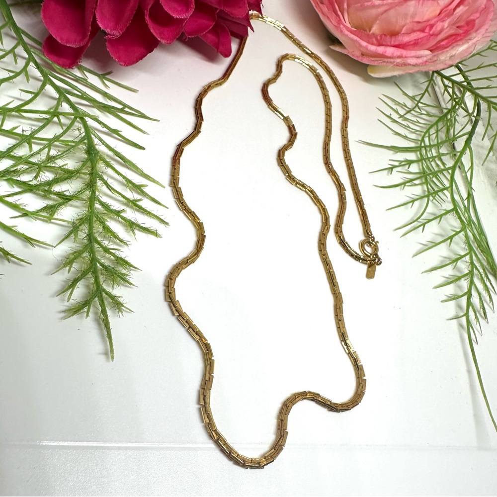 VINTAGE⚜️MONET Art Deco Style Long Chain Necklace - Picture 3 of 6